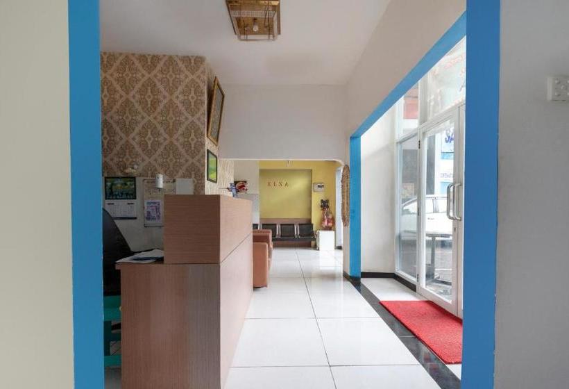 בית מלון כפרי Salina Syariah