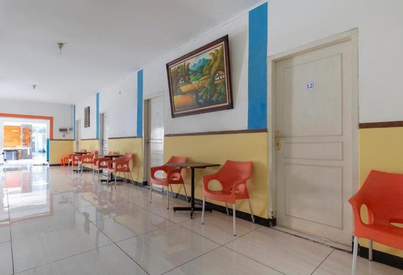 בית מלון כפרי Salina Syariah