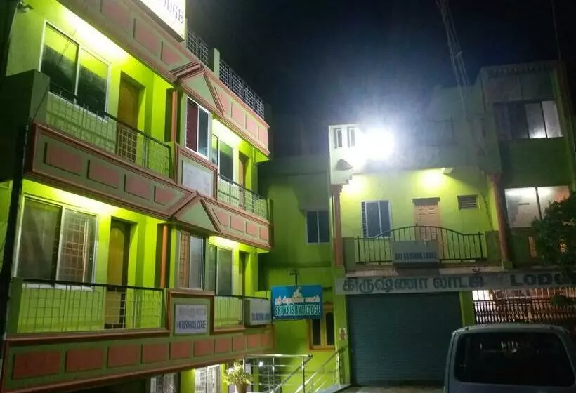 ホテル Sri Krishna Lodge