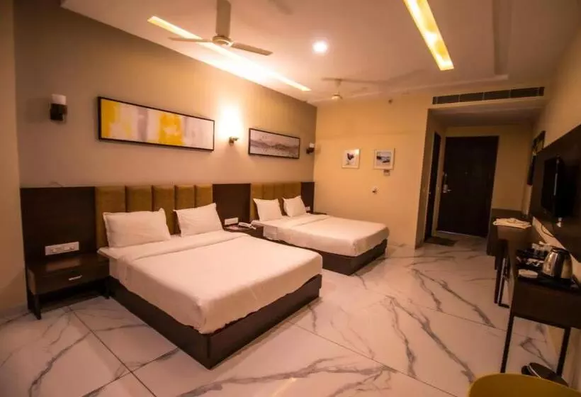 ホテル The Bhagwati Resort