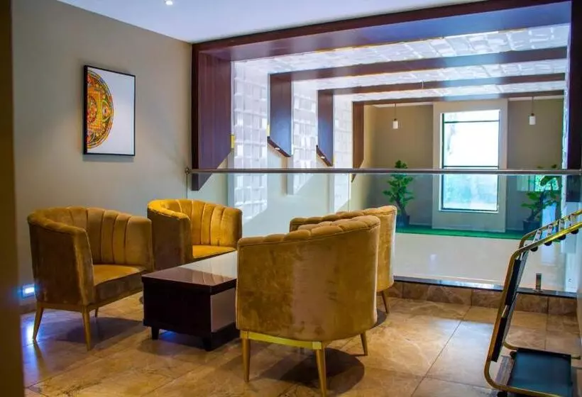 ホテル The Bhagwati Resort