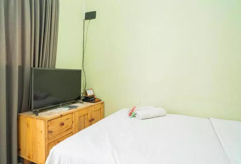 Majatalo Reddoorz Syariah Near Suncity Mall Sidoarjo