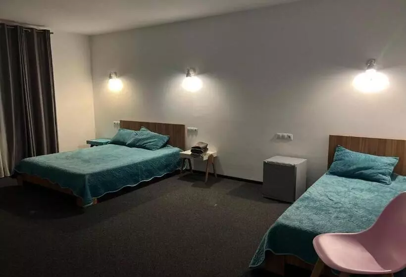 Majatalo Turquoise House