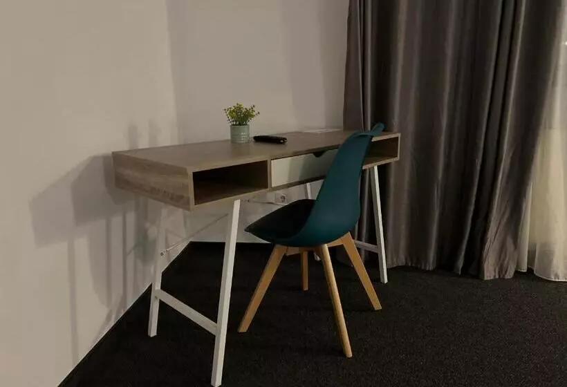 Majatalo Turquoise House