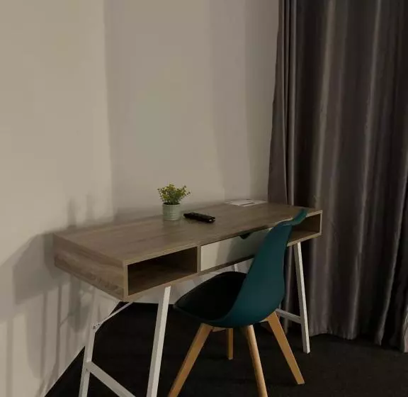 Majatalo Turquoise House