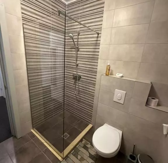 Majatalo Turquoise House