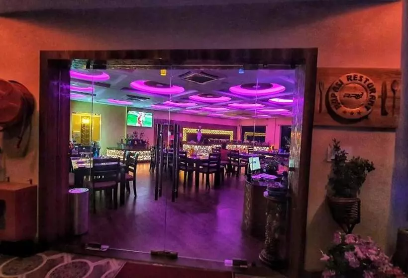 リゾートホテル Rupasi Rupnarayan Kuthi