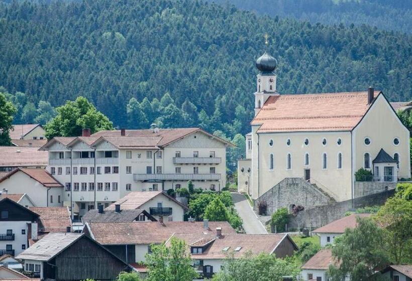 旅馆 Burggasthof Hauptmann