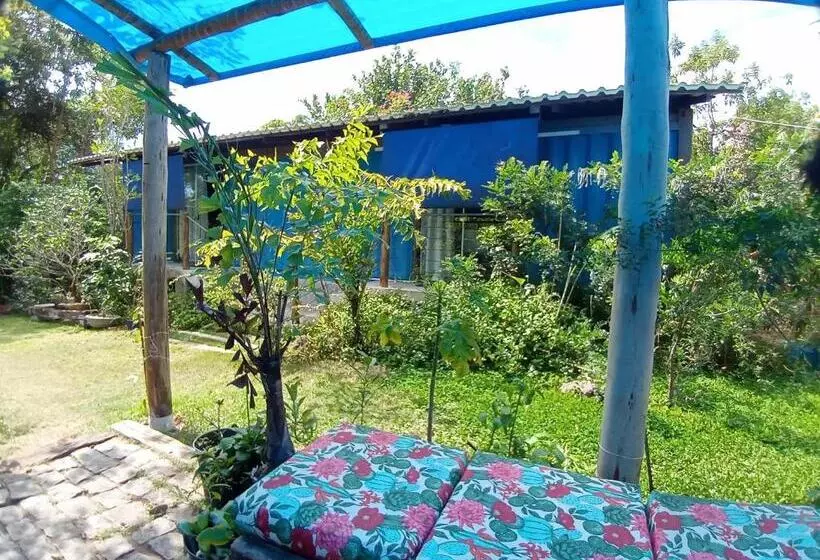 Retkeilymaja Pousada Container Eco Manguinhos