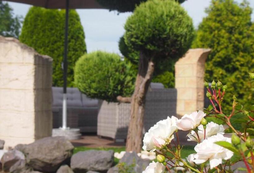 צימר Garni Am Schloss