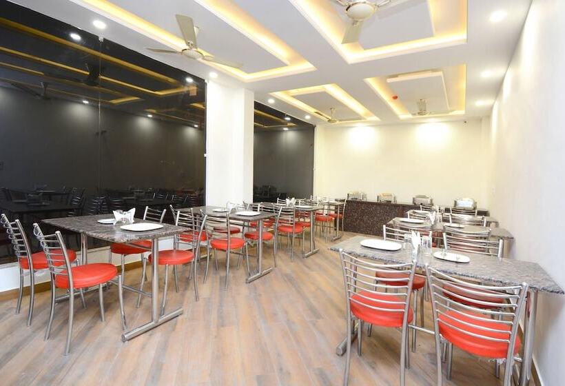 هتل Treebo Magnum Chandigarh