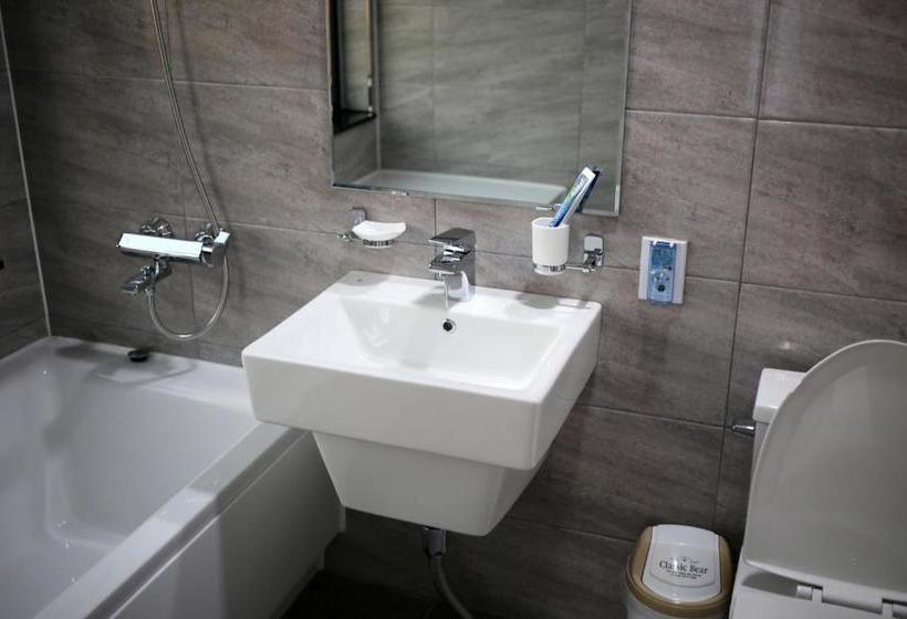 Latiera Terrace Golf Village