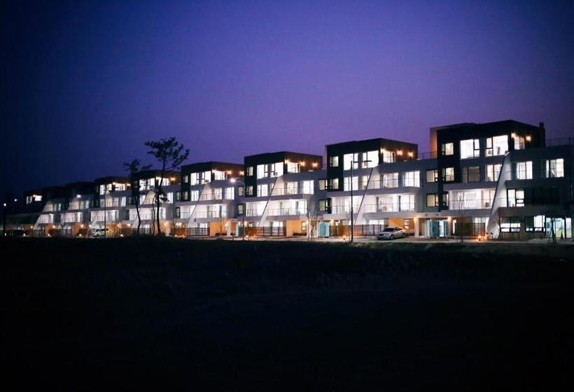 Latiera Terrace Golf Village