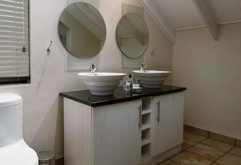 ペンション Adamsview