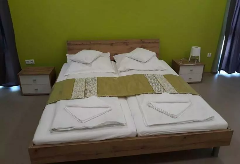 ペンション Bella Vendégház Mórahalom