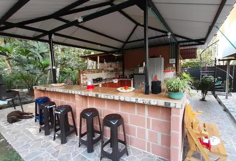 ペンション Los Balcones Hostal Caliyaco