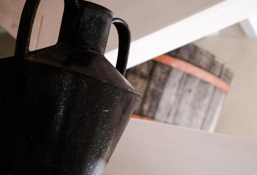 منتجع Is Perdas Rural Retreat & Spa