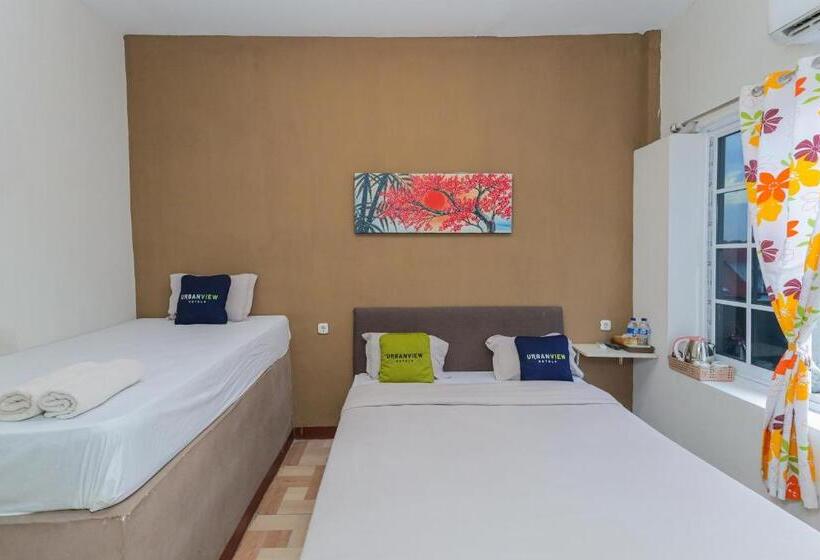 Urbanview Hotel Syariah Near Gelora Delta Sidoarjo