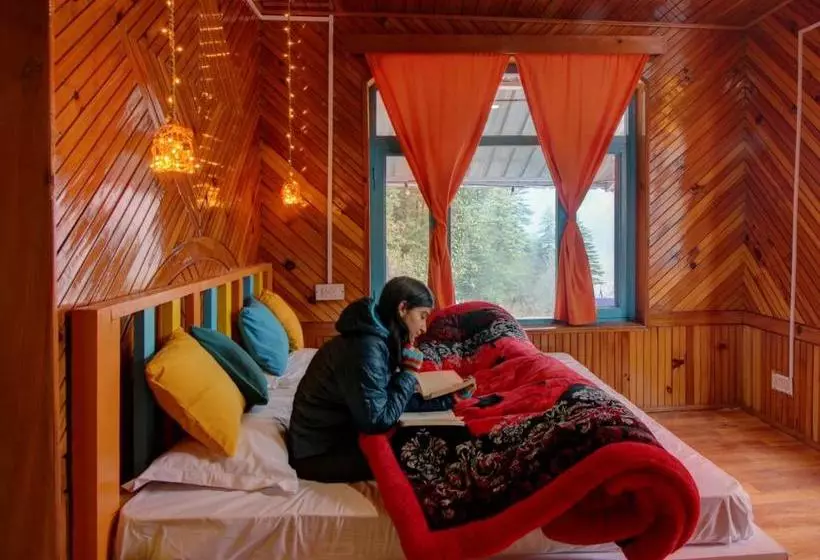 هاستل Gostops Naggar  Rooms & Dorms