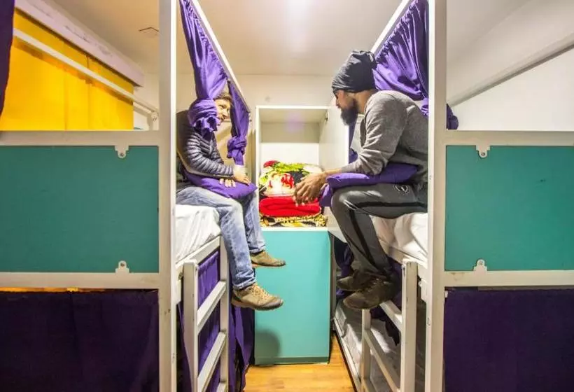 هاستل Gostops Naggar  Rooms & Dorms