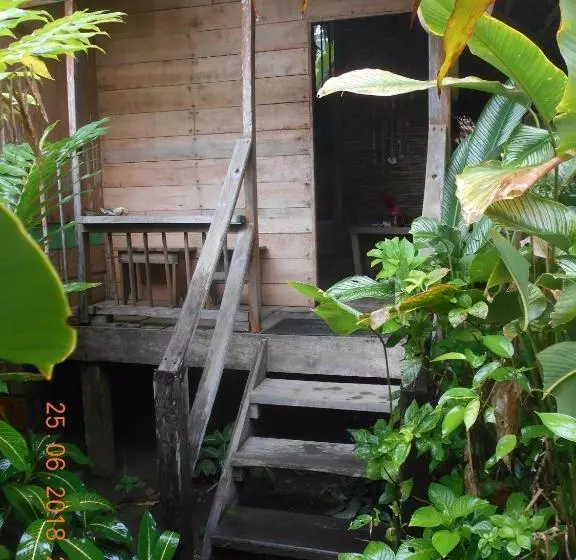 Retkeilymaja Posada Villamaga