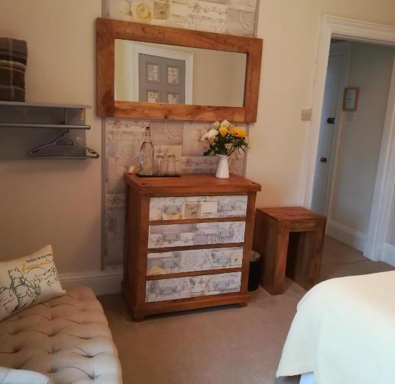 ベッドアンドブレックファースト Furain