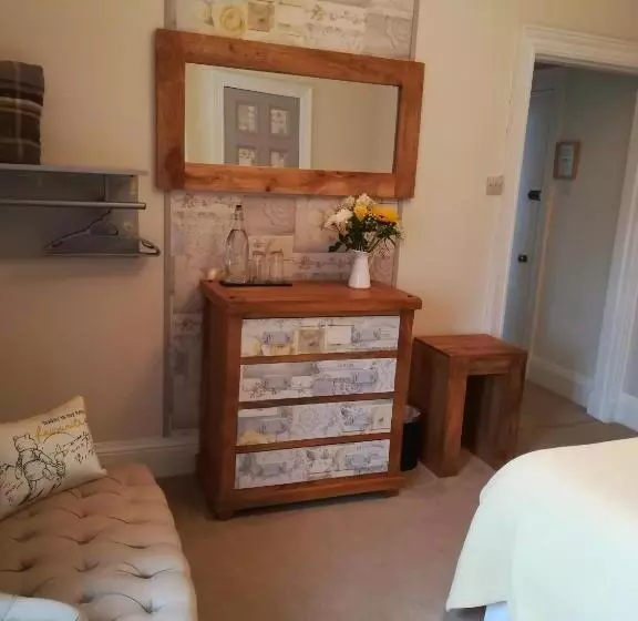 Aamiaismajoitus (B&B) Furain