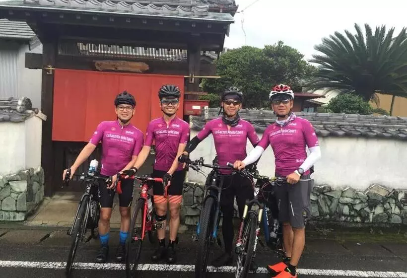 Aamiaismajoitus (B&B) Guest House Mitsuka