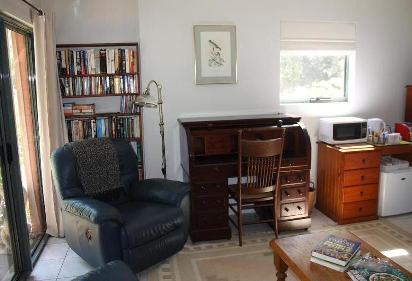 Bed and Breakfast Mandalay House