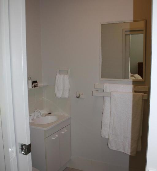 Bed and Breakfast Mandalay House