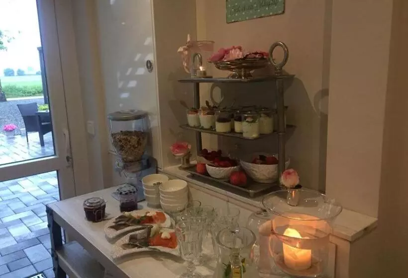 ベッドアンドブレックファースト Mein Ostseeplätzchen