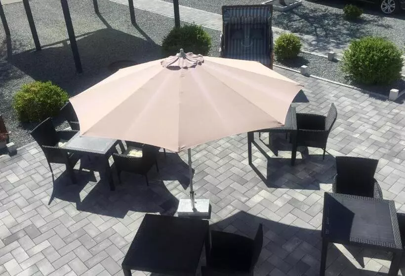 ベッドアンドブレックファースト Mein Ostseeplätzchen