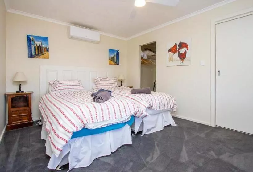 Aamiaismajoitus (B&B) Pecan Hill Bnb