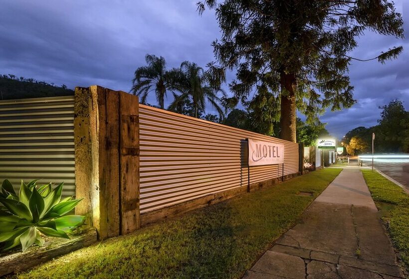 Esk Caravan Park & Rail Trail Motel