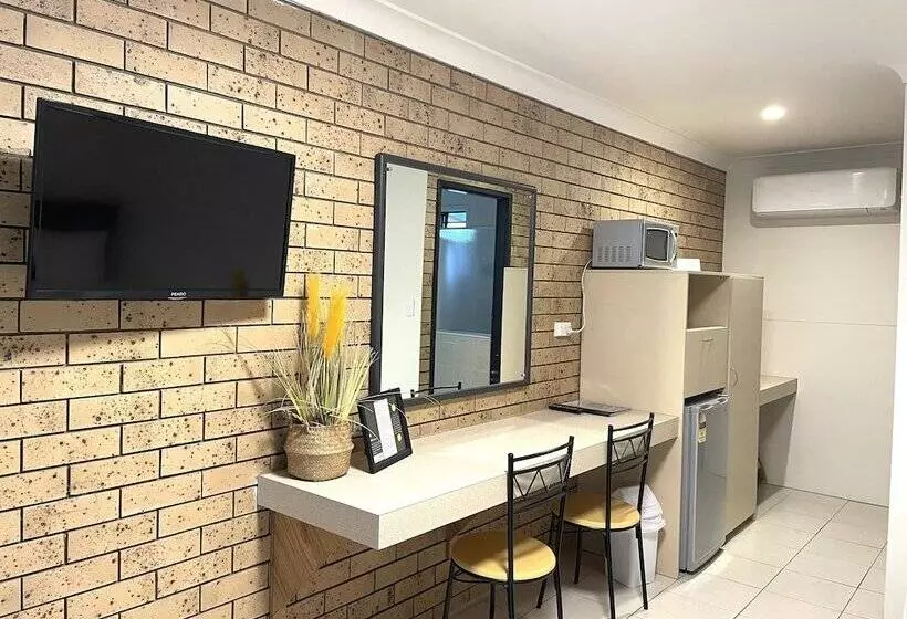 Esk Caravan Park & Rail Trail Motel