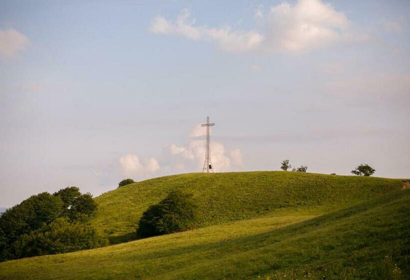 فندق Agriturismo Carovane