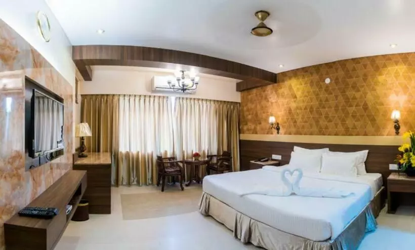 Hotelli Grace Majestic