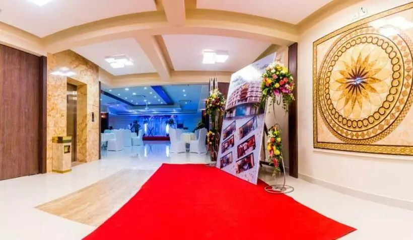 Hotelli Grace Majestic