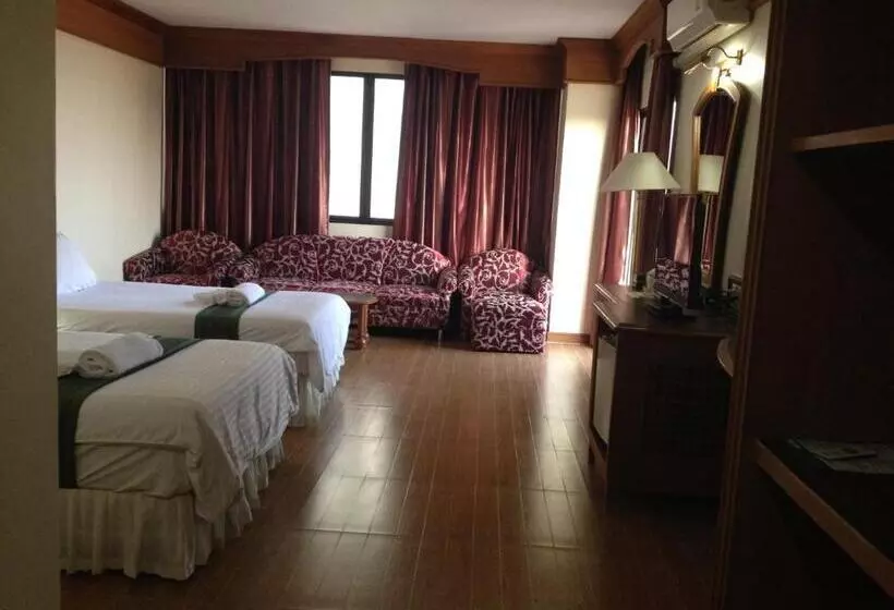 ホテル Jp Emerald