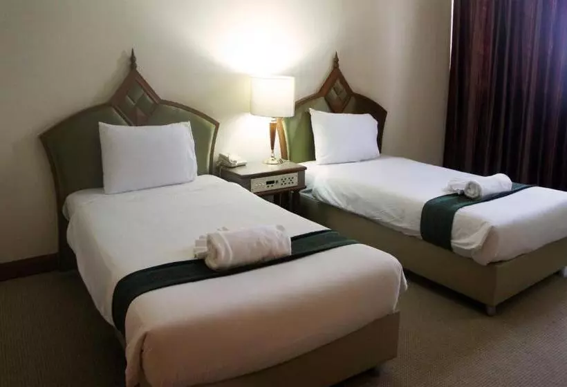 ホテル Jp Emerald