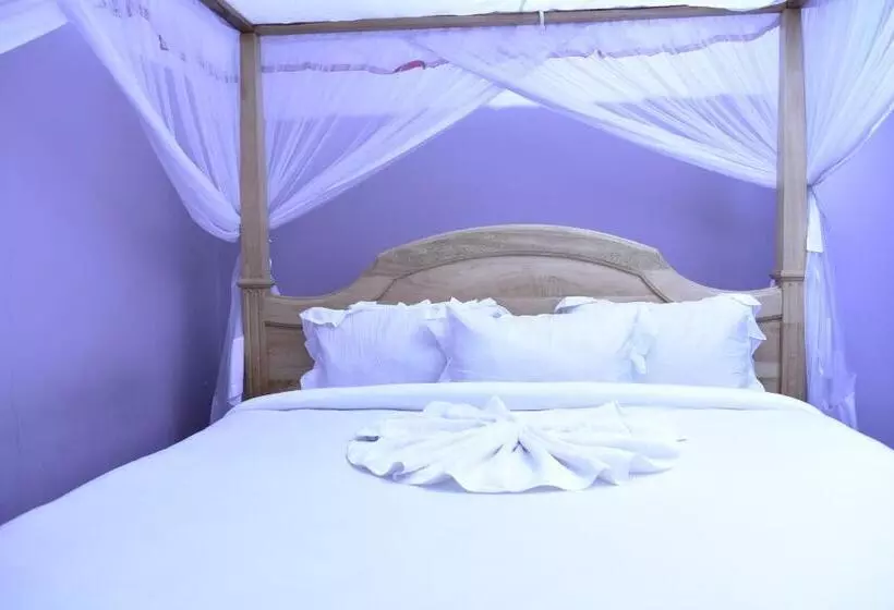 ホテル Mzunguu Safari Lodge
