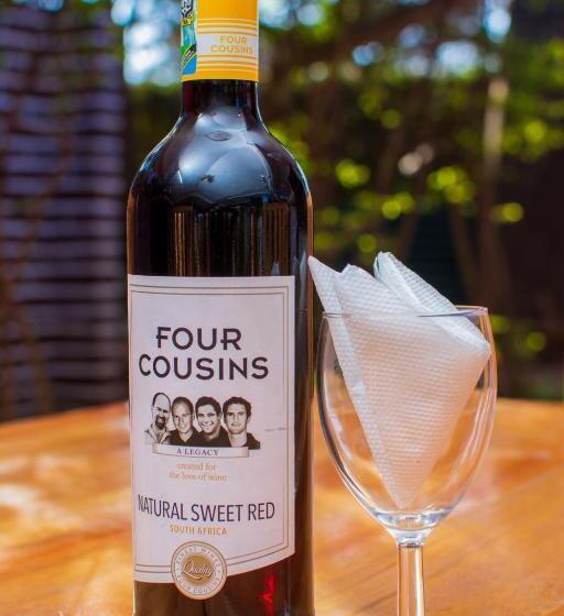 ホテル Mzunguu Safari Lodge