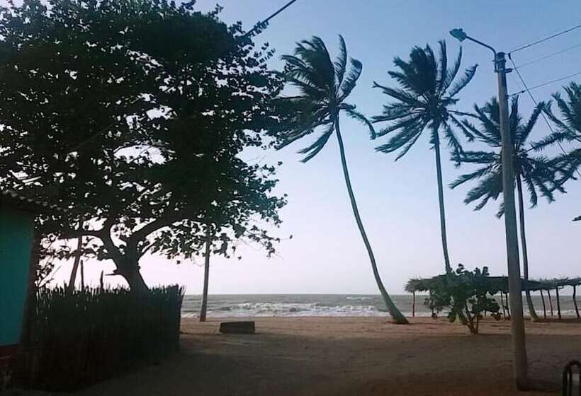 پانسیون Emeraua Hospedaje Hostel