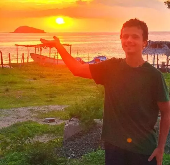 Retkeilymaja Hospedaje Algarrobo Machalilla