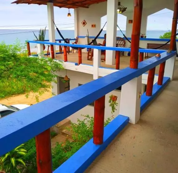 Retkeilymaja Hospedaje Algarrobo Machalilla