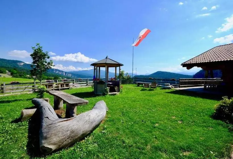 ホテル Agriturismo Reinhof