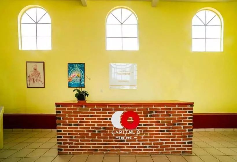 ホテル Capital O  Villa Esperanza