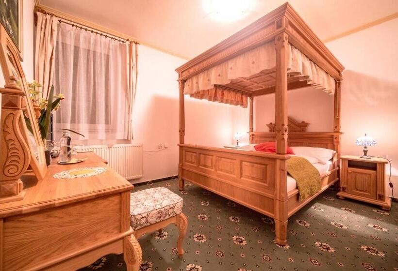 בית מלון כפרי Diana