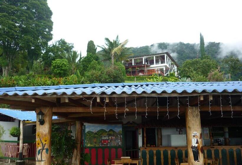 ホテル El Gran Mirador