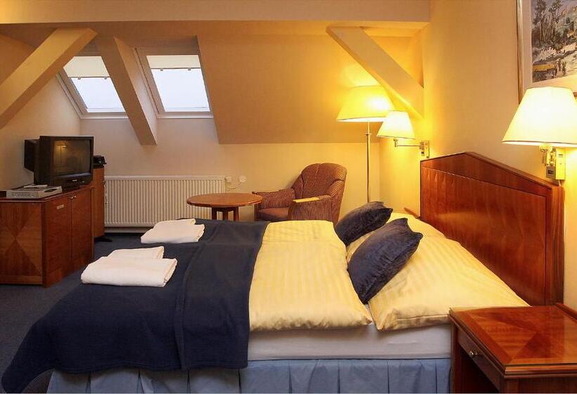 בית מלון כפרי Prajer